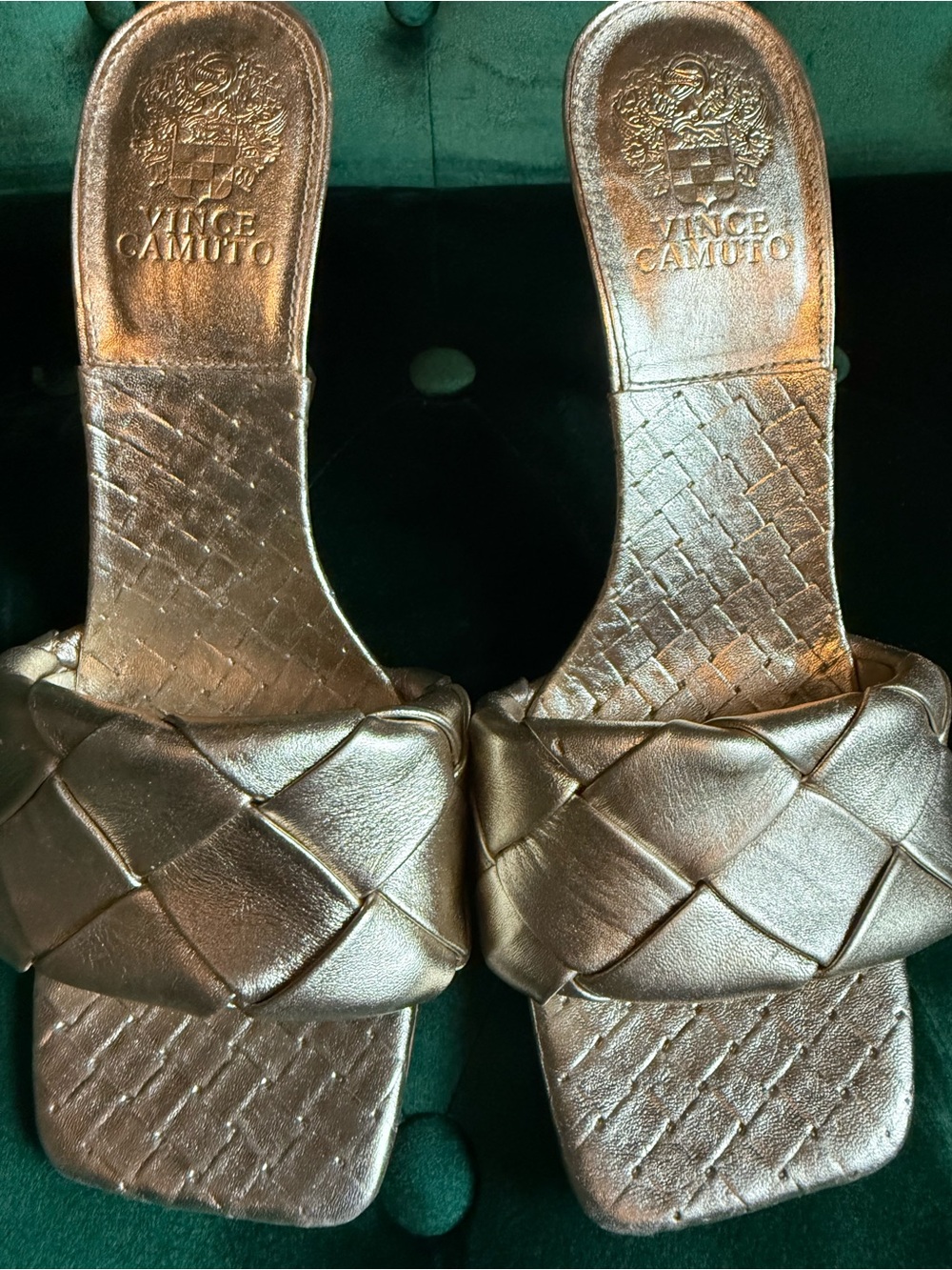 NWOT Vince Camuto Metallic Woven Mule Heels Size 9M Square Toe Statement Sandals